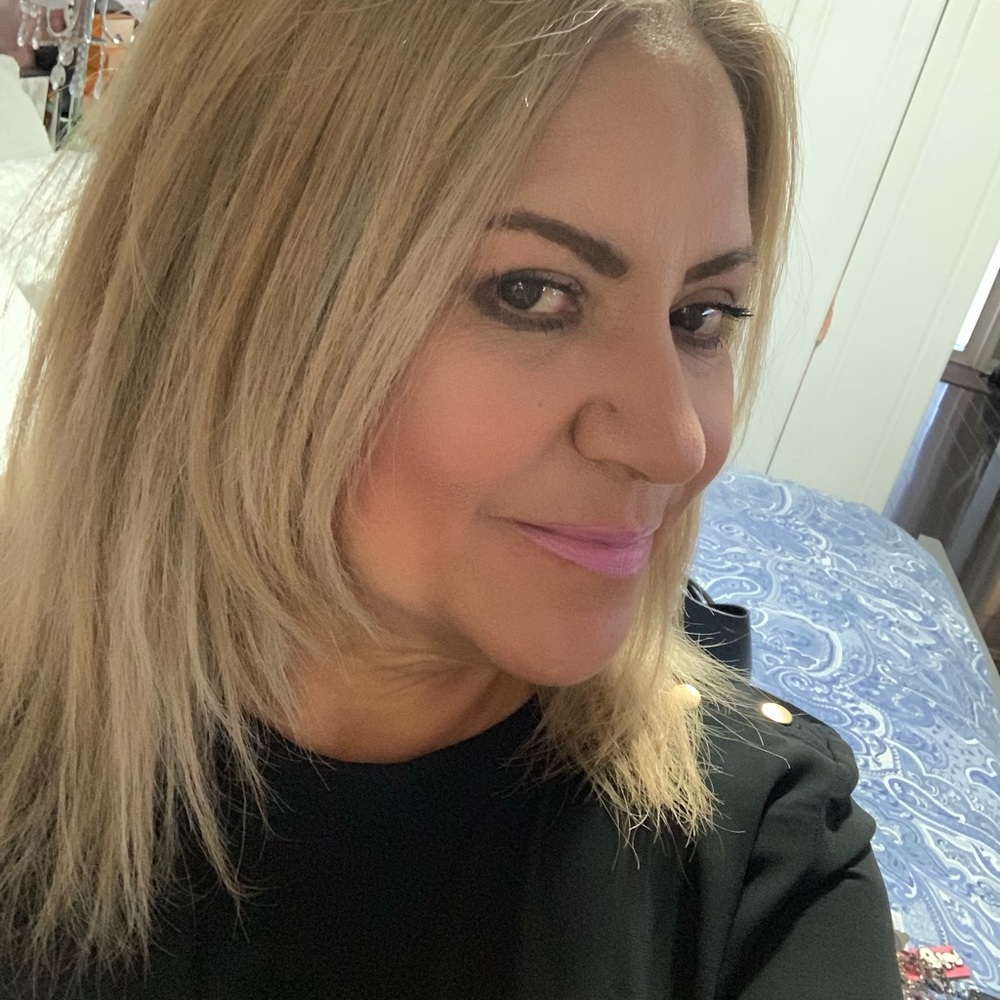 Meet your Posher, Veronica